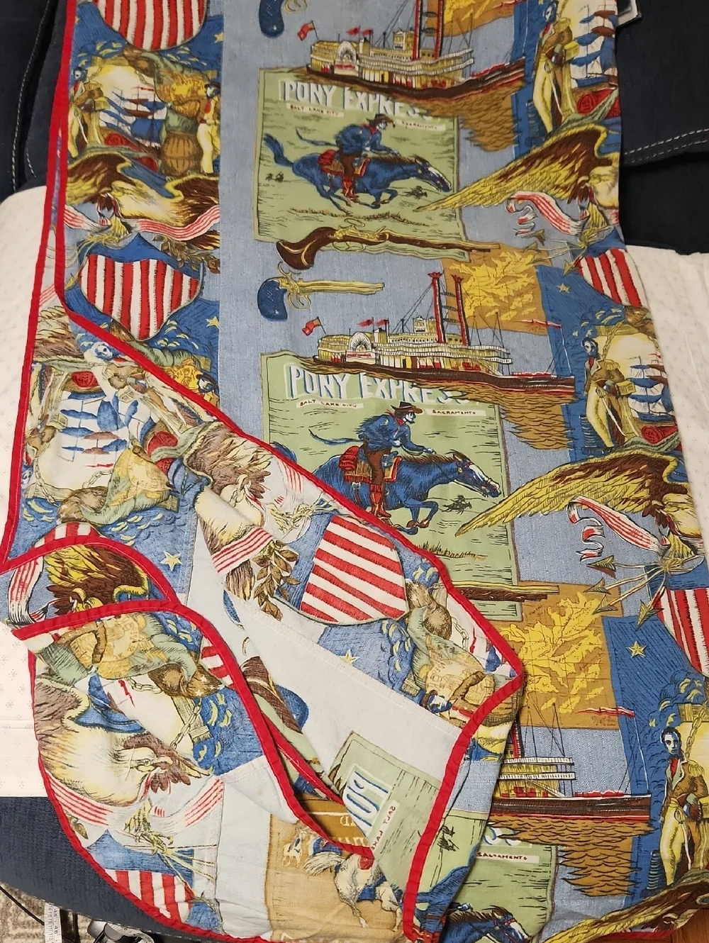 Vintage 60's Schwartz Liebman Patriotic American Themes Table Cloth 56